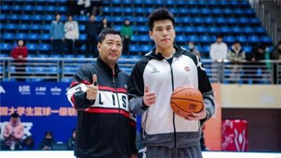 單場砍下30分 中南大學(xué)黎璋霖登頂CUBA歷史得分王