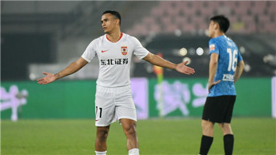 中超綜合消息：長春戰(zhàn)勝大連人贏得“東北德比” 海港“淹沒”津門虎