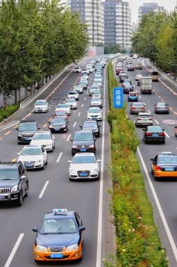 小馬智行宣布獲得出租車經(jīng)營許可 5月起開啟收費運營